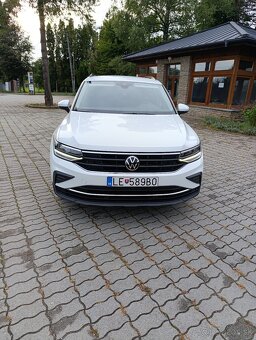 Volkswagen Tiguan 1.5 TSI - 5