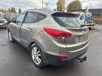 361. HYUNDAI IX-35 2011 / 2.0 CRDI / D4HA - 5