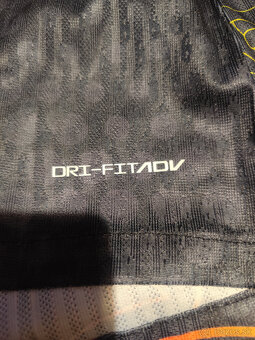 Dres Fc Barcelona Hráčsky Unikátny Farebný Nový s visačkami - 5