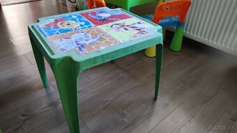 Detský stôl a stoličky - 5