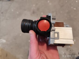 Vstavaná umývačka riadu Electrolux ESL 44500R 45cm - 5