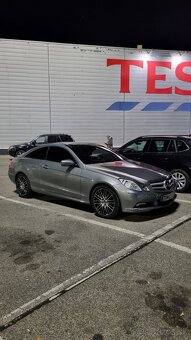 Mercedes E250 CDI C207 coupe - 5