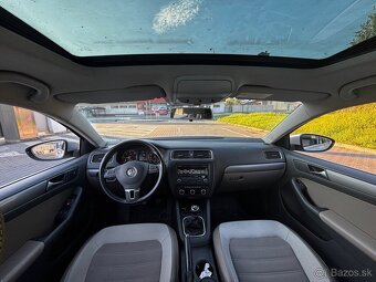 VW Jetta 2.0Tdi 103kw 2011 - 5