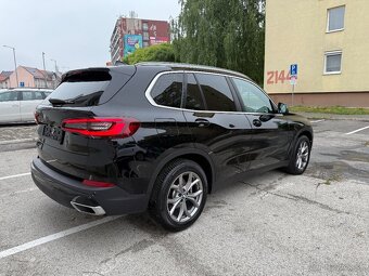 BMW X5 xDrive Sport line 2022 LED Panoráma - 5