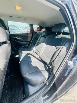 Hyundai i30 CW 1.5 T-GDi mHEV iMT Style - 5
