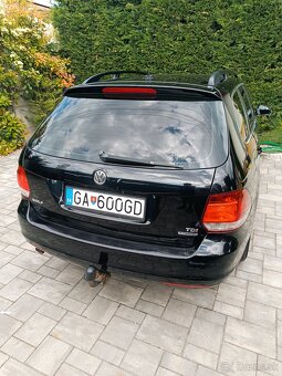 VW Golf 1.6 - 5