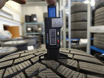 Pneumatiky FALKEN EUROWINTER HS 01 275/35 R 21 99 V Runflat - 5