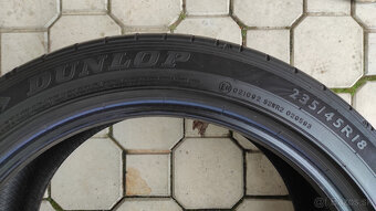 Predám 4ks DUNLOP SPORT MAXX Letné pneu 235/45 R18 94Y - 5