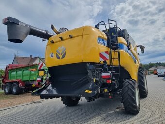 Kombajn NEW HOLLAND CX 8.70 - 5