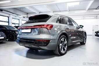 Audi Q8 E-tron - 5