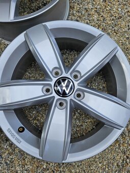 Prakticky nové, originálne disky VW - 5x112 r16 - 5