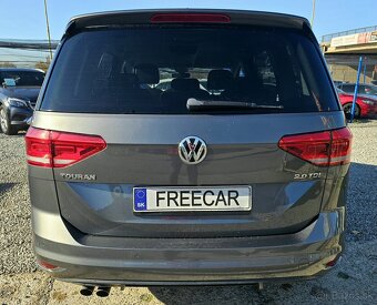 Volkswagen Touran 2.0 TDi Highline DSG - 5