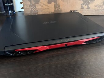 Výkonný Acer Nitro 5 - 5
