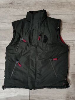 Predám vestu veľkosť M - 5