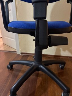 Kancelárska stolička - 5