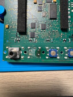 Servis mobilov, notebookov a elektroniky - 5