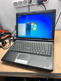 Predám notebook Asus Intel Core2Duo 2x2,00GHz.3gb ram.160gbH - 5