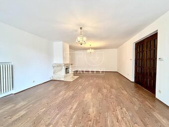 REZERVOVANÉ NA PREDAJ EXKLUZÍVNY 6-IZBOVÝ RODINNÝ DOM... - 5