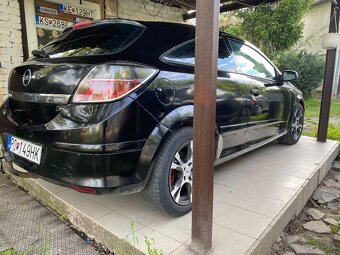 Opel astra H cupe - 5