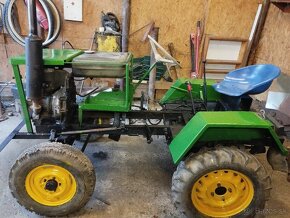 Predám doma robený traktor - 5