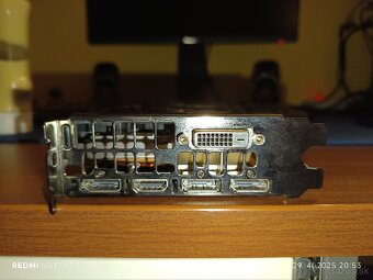 NVIDIA GeForce GTX 1070 - 5