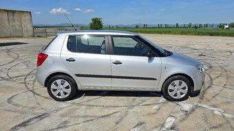 Škoda Fabia 1,2 44kw Hatchback ✅️TOP STAV✅️ - 5