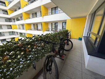 Na prenájom zariadený 2 izbový byt s balkónom Arboria Trnava - 5