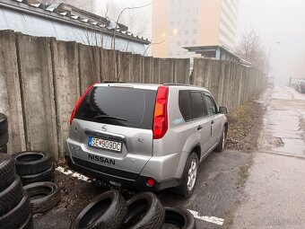 Predám havarovaný Nissan Xtrail - 5