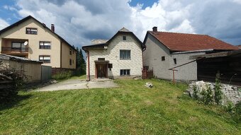 Rodinný dom s veľkým pozemkom v obci Važec - 5