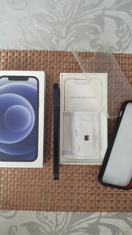 Predám iPhone 12 Black - 5