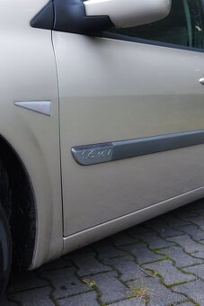 Renault Megane 1.6 16V (2006) 82kw - 5