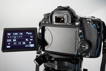 Canon 70D + Canon EF 50mm f/1,8 STM + Sigma 70–300mm 1:4_5.6 - 5