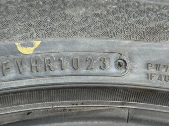 235/45 R18 - 5