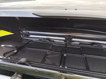 Prenajmem Strešný box Thule Dynamic L - M - 5