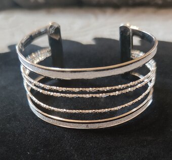 prekrásny náramok UNI - 5