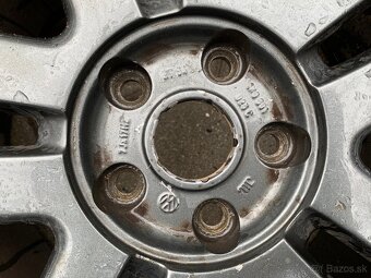 VW 5x112 R17 - 5