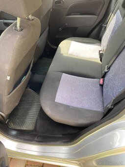 Ford fiesta 1.4 - 5