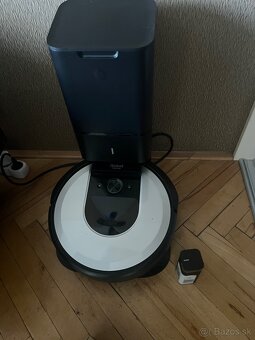 Roboticky vysavac iRobit Roomba i7 - 5