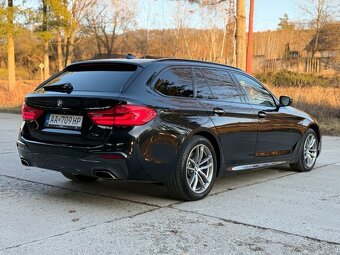 BMW Rad 5 Touring 530d xDrive A/T M Paket - 5