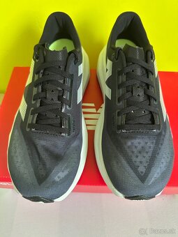 Bezecke tenisky New Balance Rebel - 5