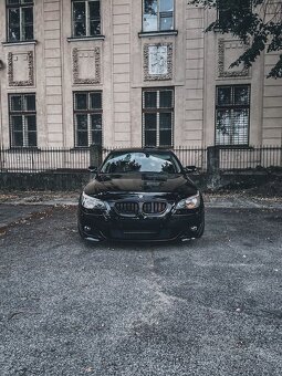 BMW E60 525i - M5 LOOK - 5