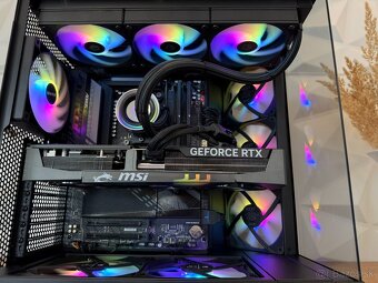 ⭐️ Ryzen 7 9800x3D, RTX 5080 16GB, 64GB RAM, 2TB SSD, 1200W - 5