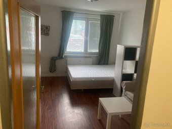 prenájom 1-izbový byt Skalica 390€ - 5
