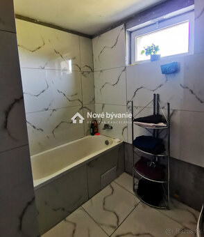 NA PREDAJ novostavba bungalovu s veľkým pozemkom v obci Hraň - 5