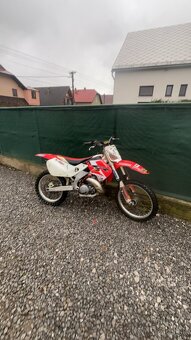 Predám Honda cr 250 - 5