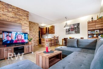 REWIN I Priestranný byt s pocitom rodinného domu – Malý Biel - 5