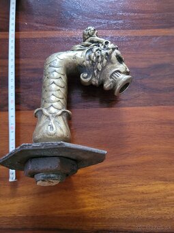 Bronzový chrlič na vodu - 5