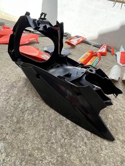 Predám plasty na KTM - 5