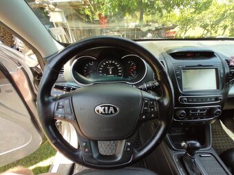KIA SORENTO 2.2CRDi - 4x4 - 197KW - - 5