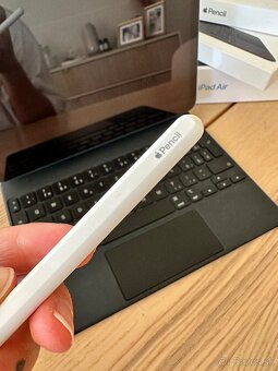 iPad Air 5. generácie (2022), 256 GB - 5